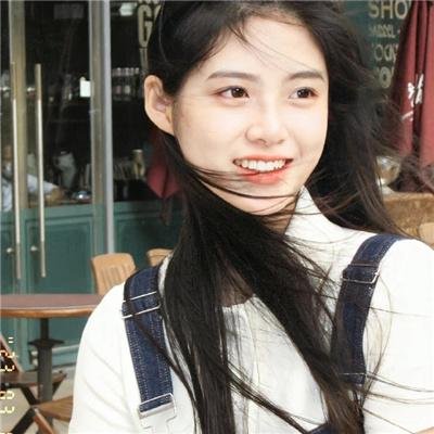 美女蛇岛求生